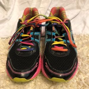Rainbow running shoes ASICS AHAR